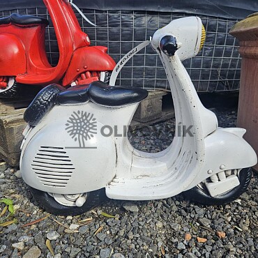 Vespa motorka 50cm x 40cm - záhradná dekorácia